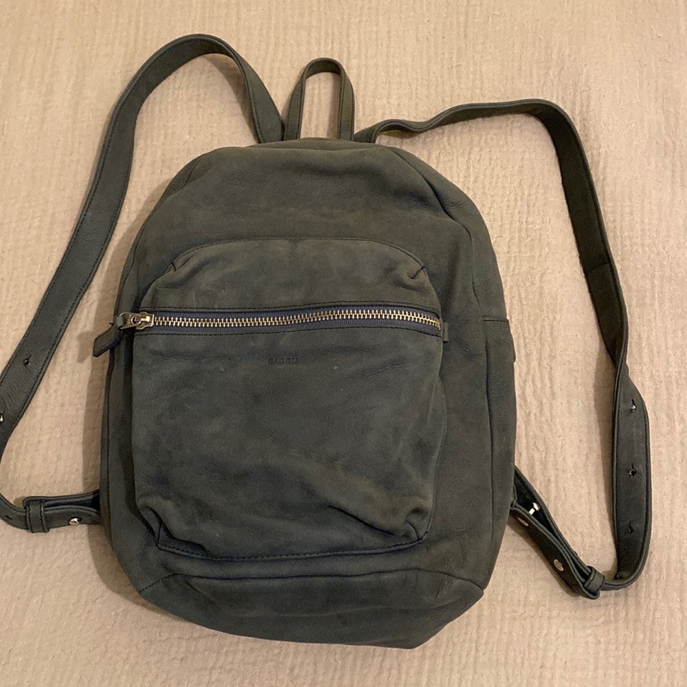 BAGGU NATURAL MILLED LEATHER Stylish Backpack - Picture 4 of 11
